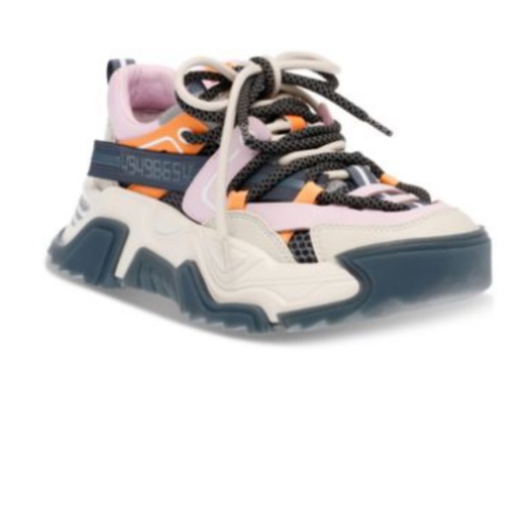 Steve Madden Shoes - NWB Steve Madden women’s power chunky lace up running sneakers size 7